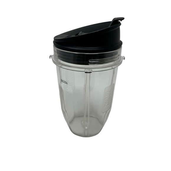 2 Nutri Ninja Blender Replacement Pitchers 18oz & 32oz With Sip And Seal Lids - Picture 3 of 4